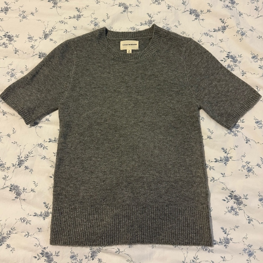 Lucky Brand Grey Short Sleeve Sweater